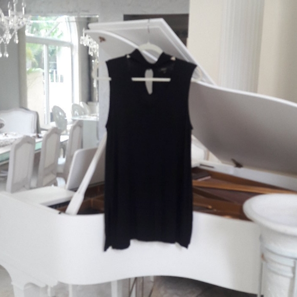 Black tunic blouse, size large